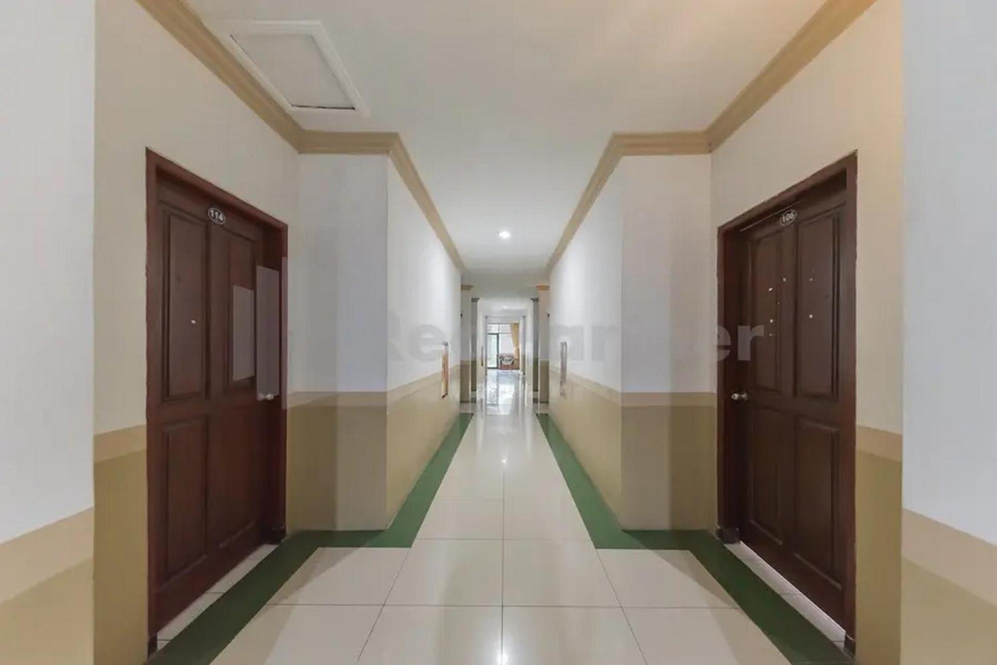 Hotel Ayong Linggarjati Kuningan Mitra Reddoorz المظهر الخارجي الصورة