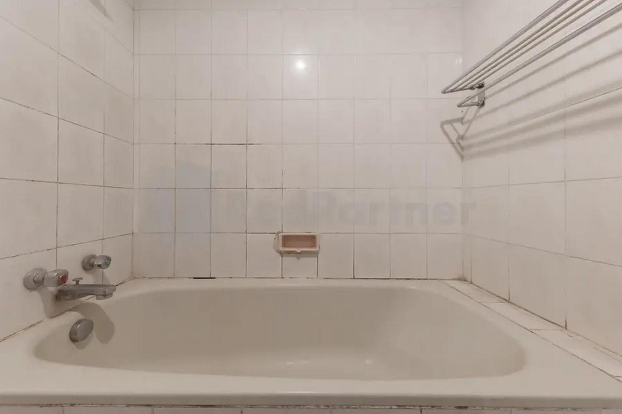 Hotel Ayong Linggarjati Kuningan Mitra Reddoorz المظهر الخارجي الصورة
